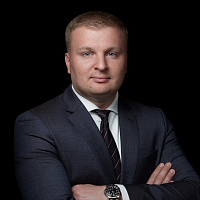 Олег Сережников