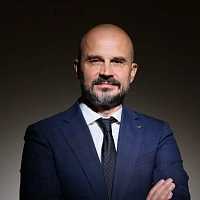 Вячеслав Кузера